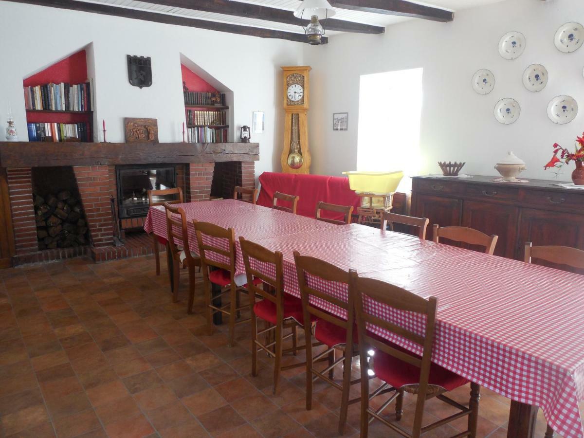 Gite De Carbonies Saint-Félix-de-Lunel Eksteriør bilde