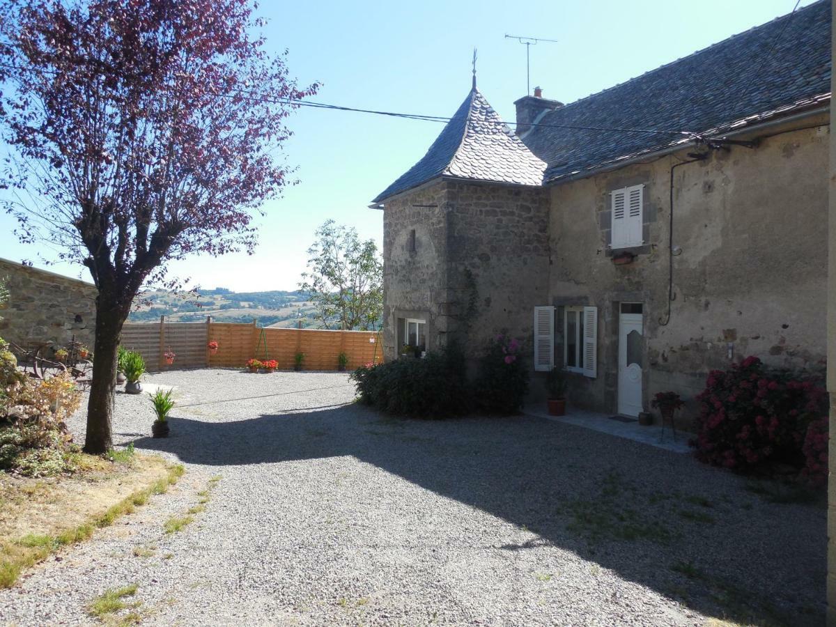 Gite De Carbonies Saint-Félix-de-Lunel Eksteriør bilde